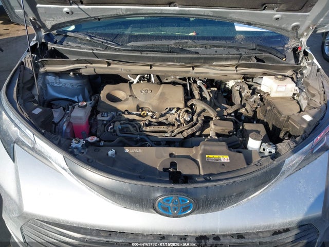 5TDKRKEC3PS154707 Toyota SIENNA LE