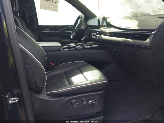 2023 CADILLAC ESCALADE 1GYS4FKL4PR391368 Photo 4