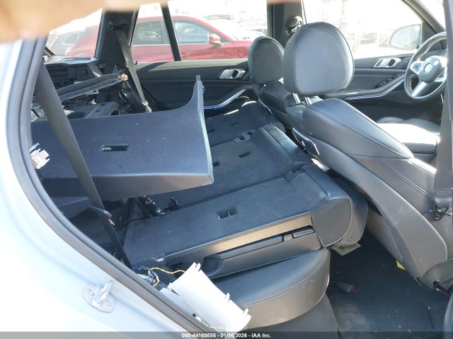 5UX13EU08S9X78983 BMW X5 Sdrive40i