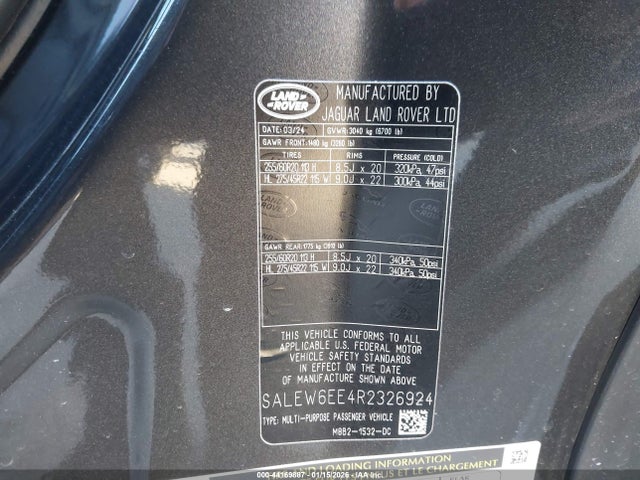 SALEW6EE4R2326924 Land Rover Defender Carpathian Edition