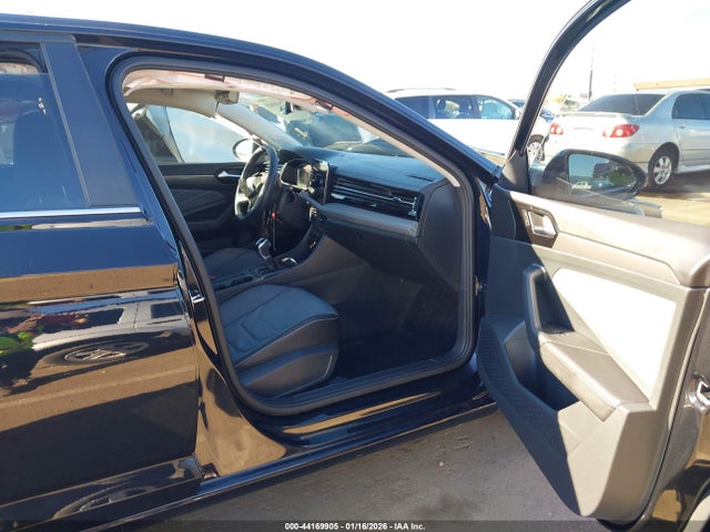 3VWGX7BU7SM041869 Volkswagen Jetta 1.5t Sel