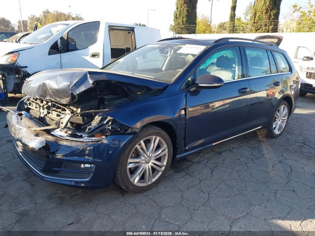 3VWFA7AUXFM520680 Volkswagen Golf Sportwagen Tdi Se 4-door