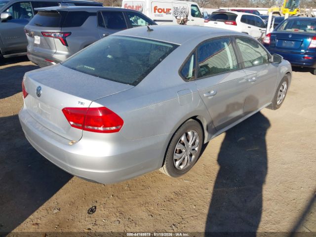 2014 VOLKSWAGEN PASSAT 1VWAS7A33EC093034 Photo 3