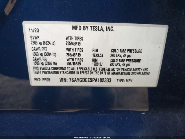 Продажа на аукционе авто 2023 Tesla Model Y Awd/long Range Dual Motor All-wheel Drive, vin: 7SAYGDEE5PA182333, номер лота: 44169979