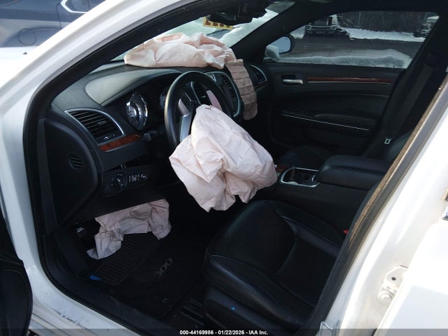 Продаж на аукціоні авто 2013 Chrysler 300 Motown, vin: 2C3CCARG8DH660965, номер лоту: 44169986