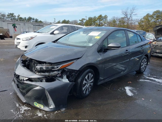 2022 TOYOTA PRIUS PRIME JTDKAMFP1N3212767 Photo 1