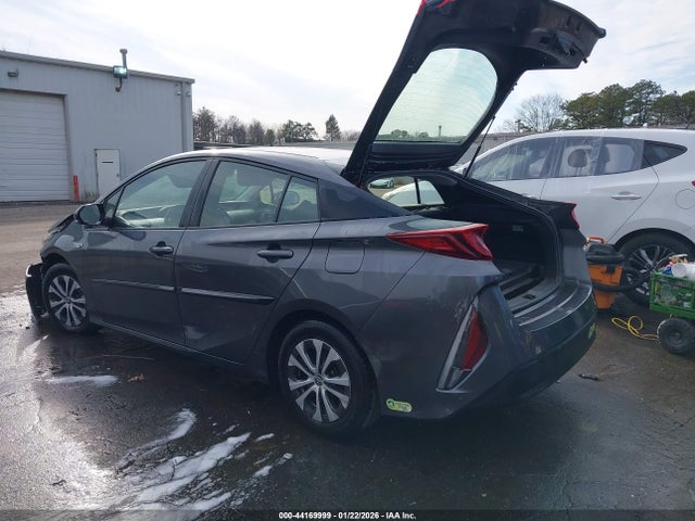 2022 TOYOTA PRIUS PRIME JTDKAMFP1N3212767 Photo 2