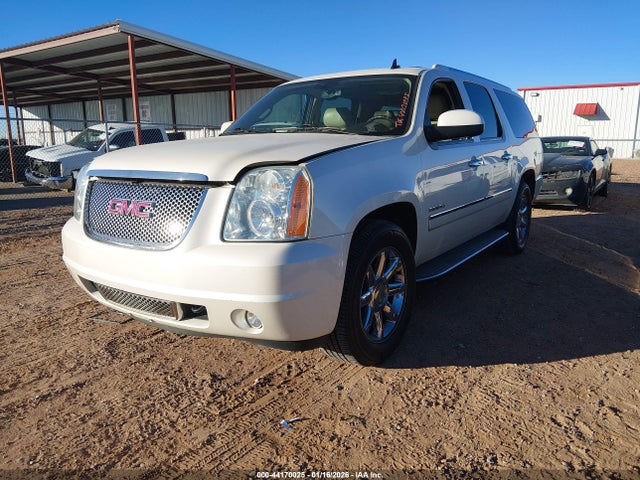 2014 GMC YUKON XL 1500 1GKS1MEF0ER141474 Photo 1