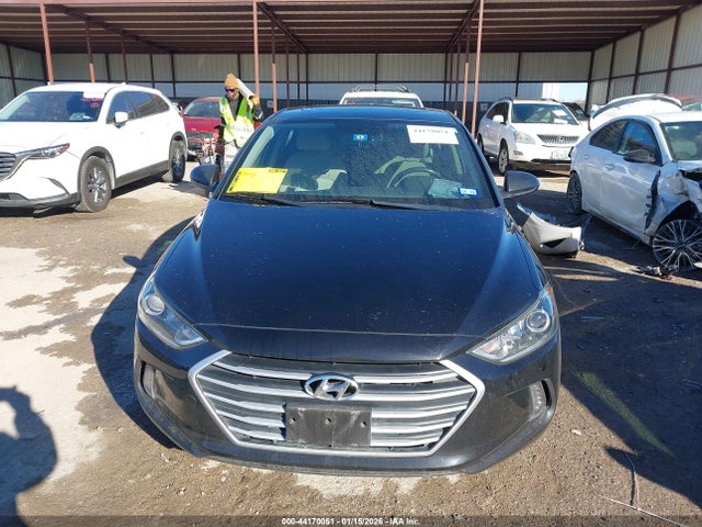 2018 Hyundai Elantra Value Edition მანქანა იყიდება აუქციონზე, vin: KMHD84LF3JU562935, აუქციონის ნომერი: 44170051