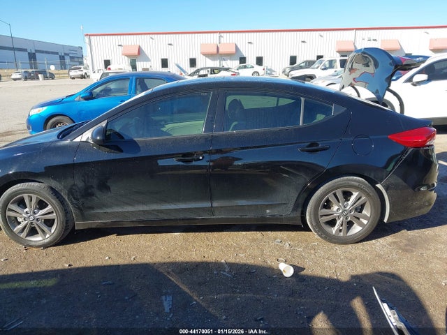 2018 Hyundai Elantra Value Edition მანქანა იყიდება აუქციონზე, vin: KMHD84LF3JU562935, აუქციონის ნომერი: 44170051