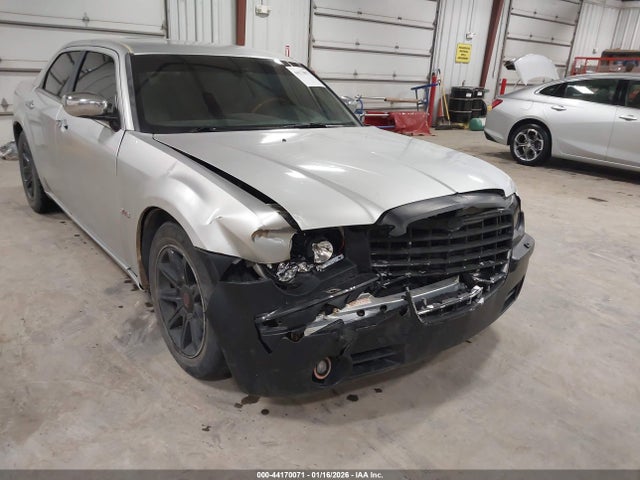 2005 Chrysler 300c მანქანა იყიდება აუქციონზე, vin: 2C3AA63H35H132490, აუქციონის ნომერი: 44170071