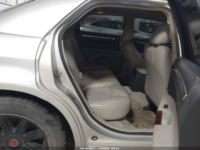 2005 Chrysler 300c მანქანა იყიდება აუქციონზე, vin: 2C3AA63H35H132490, აუქციონის ნომერი: 44170071