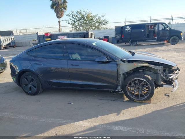 5YJ3E1EA3MF026704 Tesla Model 3 Standard Range Plus Rear-wheel Drive