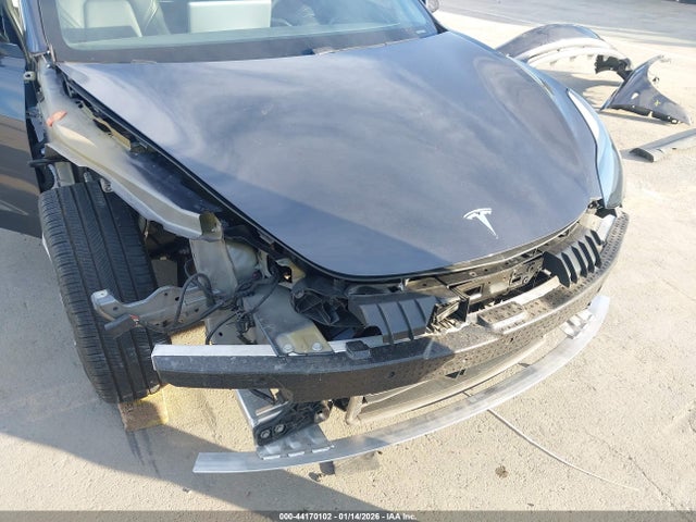 2021 TESLA MODEL 3 5YJ3E1EA3MF026704 Photo 5