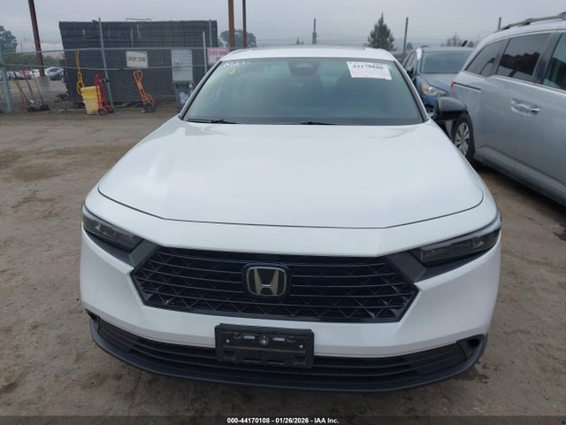 1HGCY2F53PA042866 Honda Accord Hybrid Sport