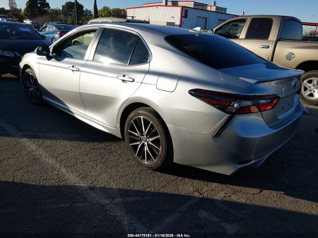 4T1G11AK1NU699832 Toyota CAMRY SE