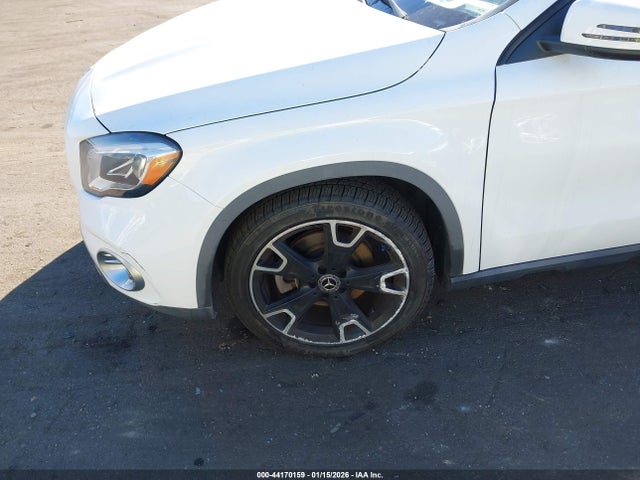 WDCTG4EB2KJ550382 Mercedes-Benz GLA 250
