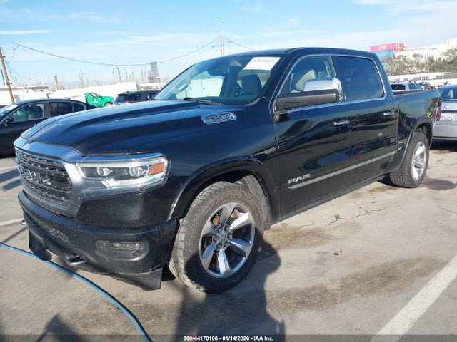 2020 RAM 1500 1C6SRFHT4LN393855 Photo 1