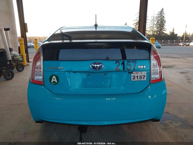 Toyota Prius Three 2015 JTDKN3DU3F0415458 Image 16