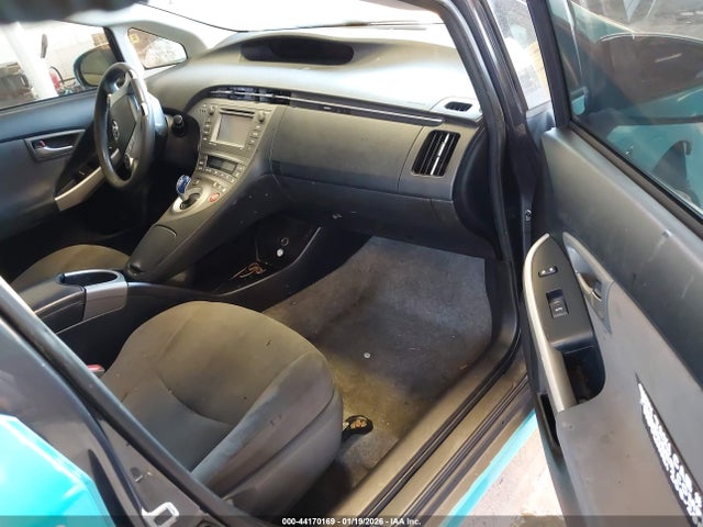2015 TOYOTA PRIUS JTDKN3DU3F0415458 Photo 4