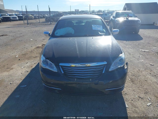 2012 Chrysler 200 Limited მანქანა იყიდება აუქციონზე, vin: 1C3CCBCG5CN144907, აუქციონის ნომერი: 44170189