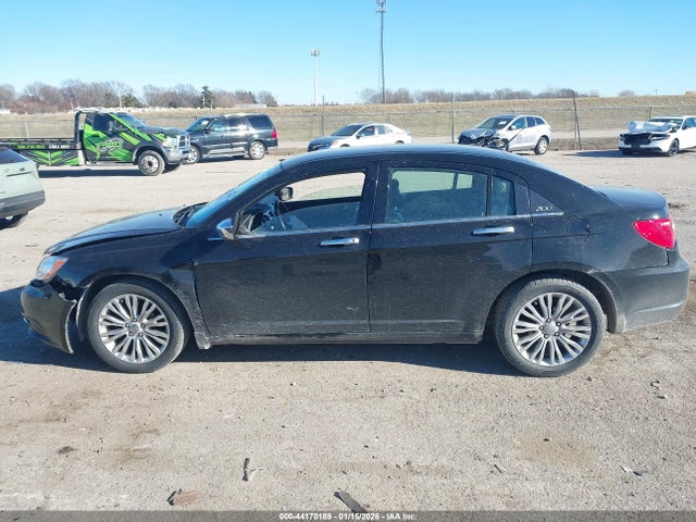 2012 Chrysler 200 Limited მანქანა იყიდება აუქციონზე, vin: 1C3CCBCG5CN144907, აუქციონის ნომერი: 44170189