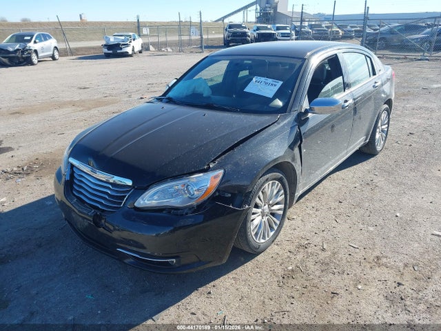 2012 Chrysler 200 Limited მანქანა იყიდება აუქციონზე, vin: 1C3CCBCG5CN144907, აუქციონის ნომერი: 44170189