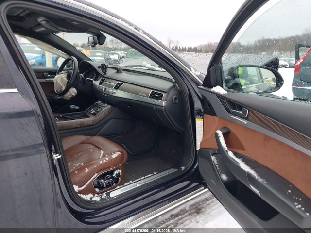 2015 AUDI A8 WAUJGAFDXFN038649 Photo 4