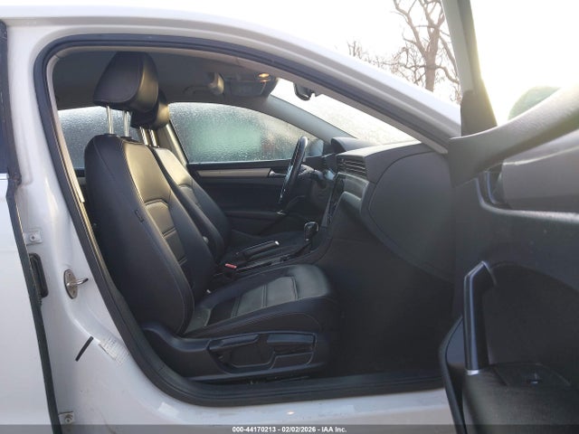 Aukcja sprzedaży 2020 Volkswagen Passat 2.0t Se, vin: 1VWSA7A37LC014405, numer aukcji: 44170213