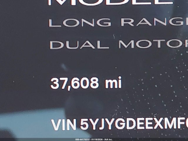 2021 Tesla Model Y Long Range Dual Motor All-wheel Drive მანქანა იყიდება აუქციონზე, vin: 5YJYGDEEXMF095166, აუქციონის ნომერი: 44170232