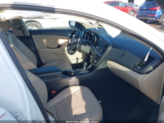 5XXGN4A70FG492488 KIA OPTIMA EX