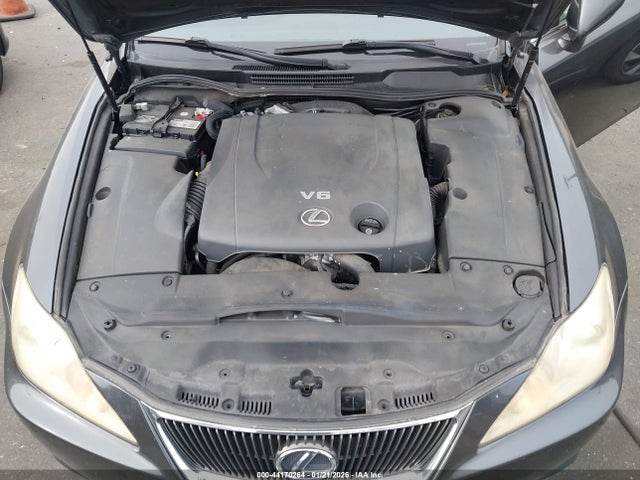 44170264 :رقم المزاد ، JTHBK262582076884 vin ، 2008 Lexus Is 250 مزاد بيع