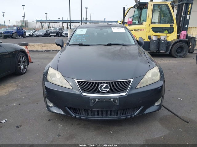44170264 :رقم المزاد ، JTHBK262582076884 vin ، 2008 Lexus Is 250 مزاد بيع