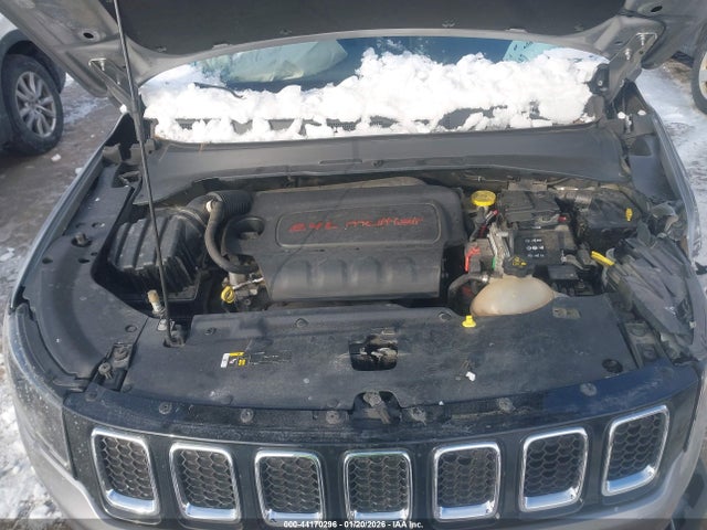 Jeep Compass Limited 4x4 2018 3C4NJDCB0JT143994 Image 10
