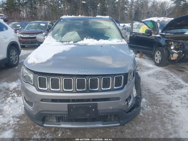 Jeep Compass Limited 4x4 2018 3C4NJDCB0JT143994 Image 17