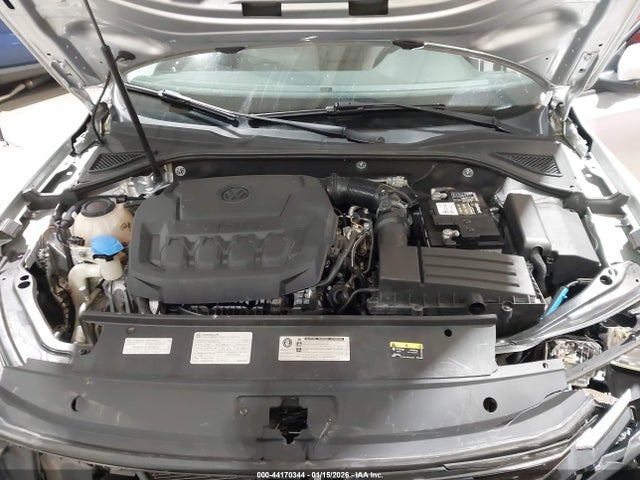 Aukcja sprzedaży 2018 Volkswagen Passat 2.0t R-line/2.0t S, vin: 1VWAA7A30JC014111, numer aukcji: 44170344