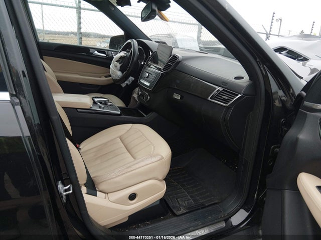 2018 MERCEDES-BENZ GLS 450 4JGDF6EE1JB075931 Photo 4