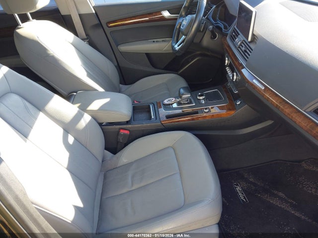 2018 AUDI Q5 WA1BNAFY9J2063885 Photo 4