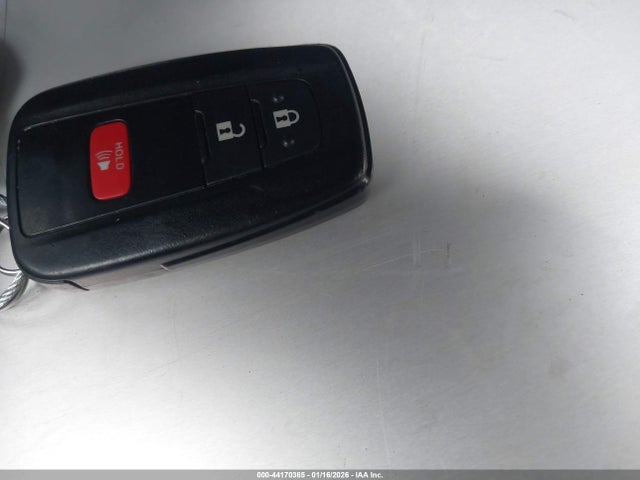 JTNKHMBX2M1099077 Toyota C-HR XLE