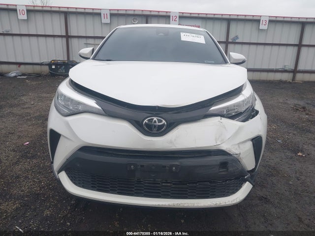JTNKHMBX2M1099077 Toyota C-HR XLE