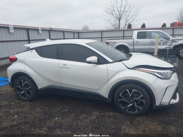 JTNKHMBX2M1099077 Toyota C-HR XLE