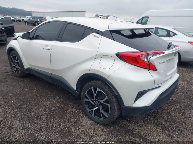 JTNKHMBX2M1099077 Toyota C-HR XLE