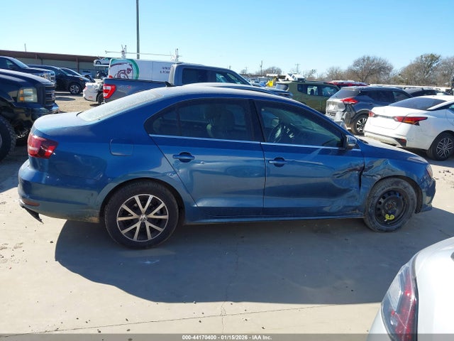 Auction sale of the 2017 Volkswagen Jetta 1.4t Se, vin: 3VWDB7AJ5HM261769, lot number: 44170400