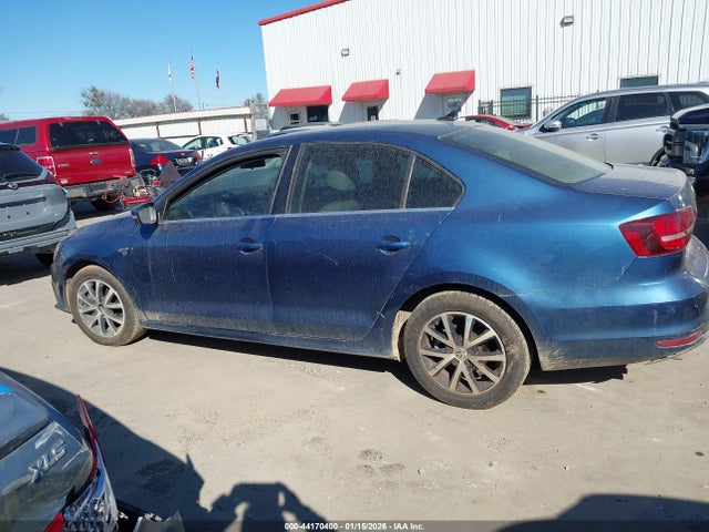 Auction sale of the 2017 Volkswagen Jetta 1.4t Se, vin: 3VWDB7AJ5HM261769, lot number: 44170400