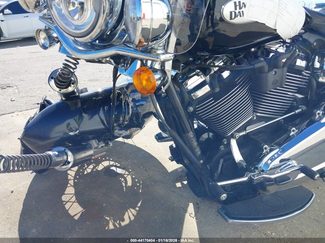 1HD1YBK17PB041219 Harley-Davidson FLHCS