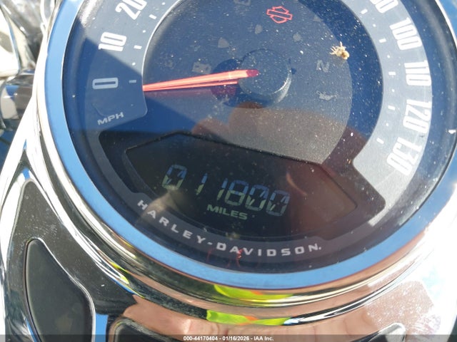 2023 HARLEY-DAVIDSON FLHCS 1HD1YBK17PB041219 Photo 6