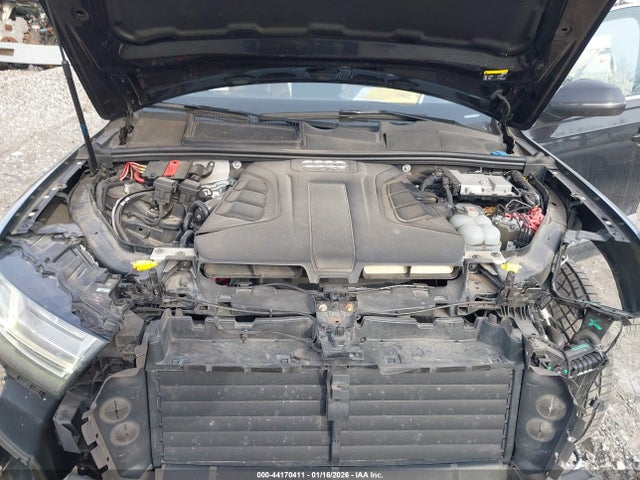 2019 AUDI Q7 WA1LAAF75KD003082 Photo 9