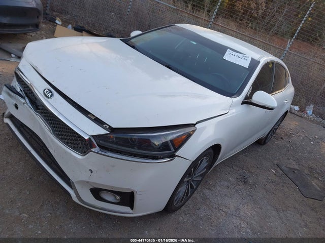 Продаж на аукціоні авто 2017 Kia Cadenza Premium, vin: KNALB4J14H5042690, номер лоту: 44170435