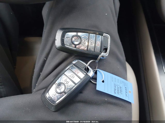 2020 LINCOLN CORSAIR 5LMCJ1D95LUL30151 Photo 10