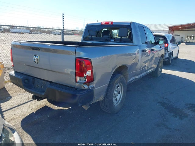 1C6RR6FGXLS116617 RAM 1500 Classic Tradesman 4x2 6&#039;4 Box